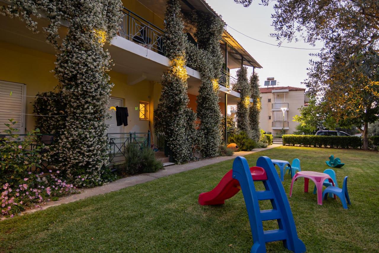 Tsertos Apartments Kamena Vourla Exteriér fotografie