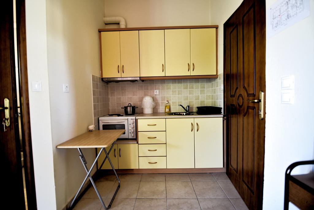 Tsertos Apartments Kamena Vourla Exteriér fotografie